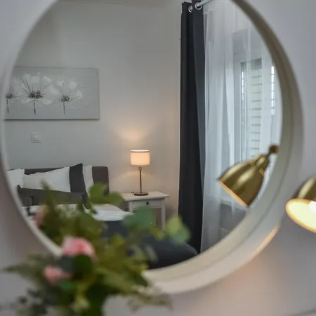 Lagom W Free Parking & Wifi, Tourist Tax Included Maribor