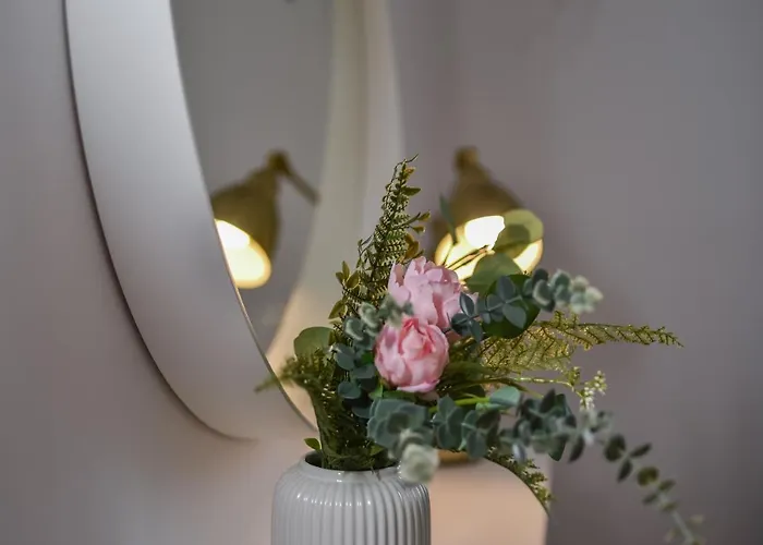 Lagom W Free Parking & Wifi, Tourist Tax Included Appartement