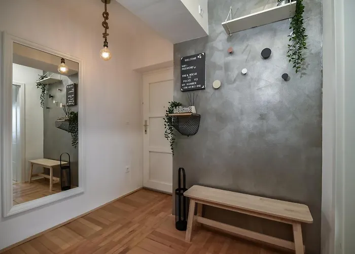 Lagom W Free Parking & Wifi, Tourist Tax Included Appartement *